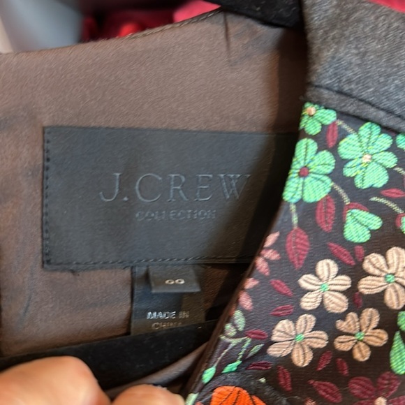 J Crew green and pink flowered jacquard blouse with zip back size 00 - Picture 2 of 3